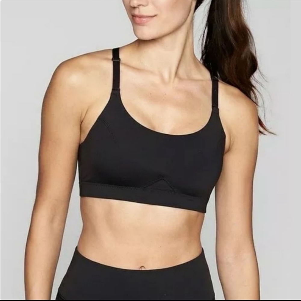Athleta “All In” Black Medium Impact Sports Bra Size XL (D-DD)